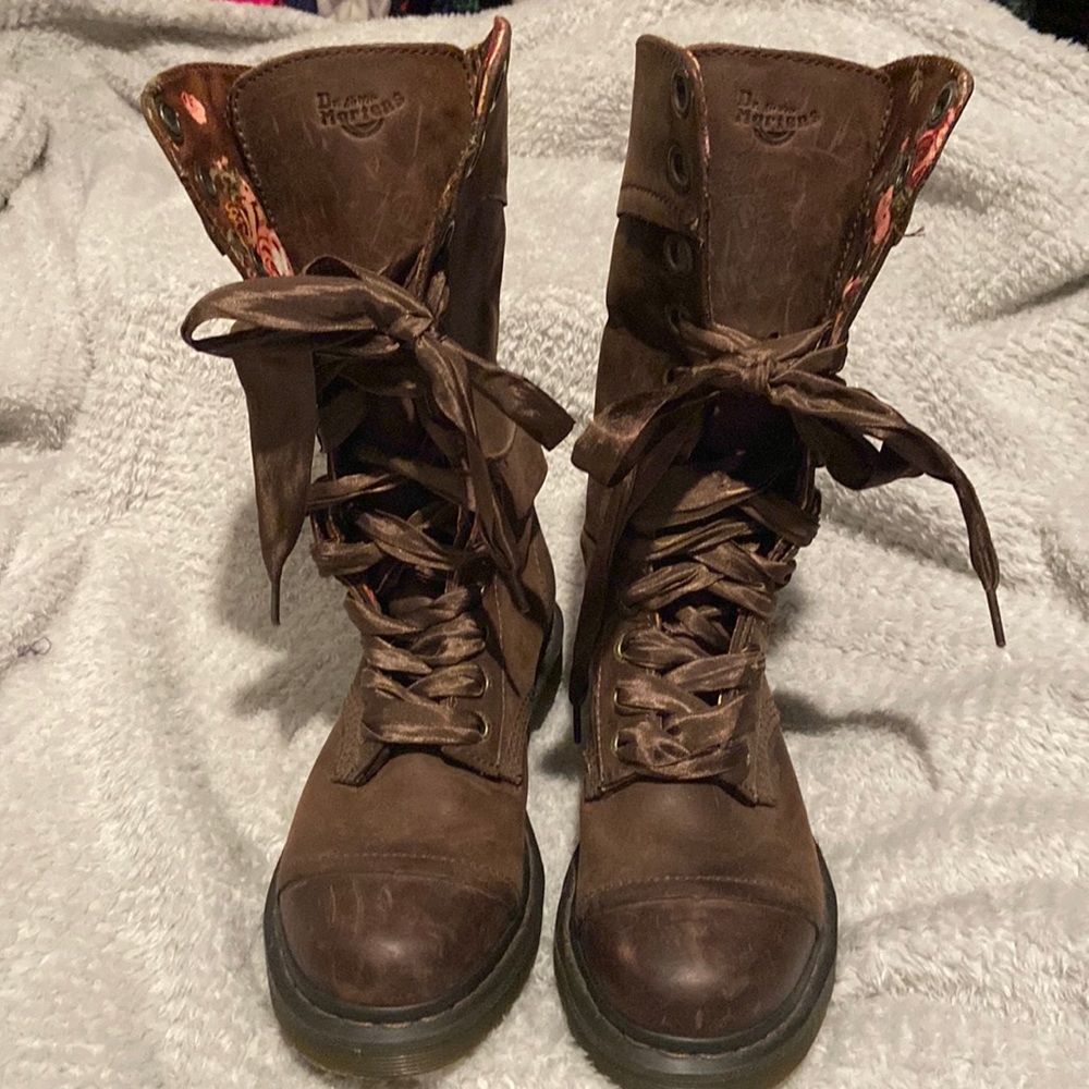 Dr Marten lace-up leather boots
